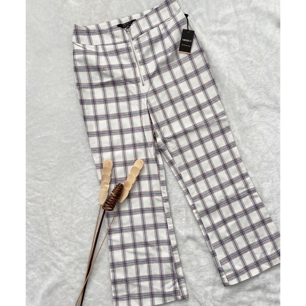 NWT F21 High-rise Flare Fit Pants